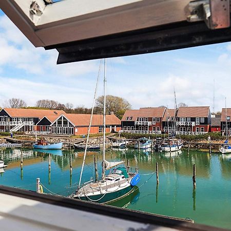4 Person Holiday Home In Borre エクステリア 写真