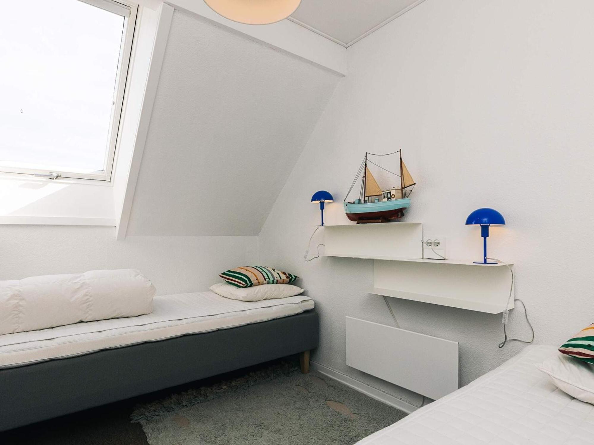 4 Person Holiday Home In Borre エクステリア 写真