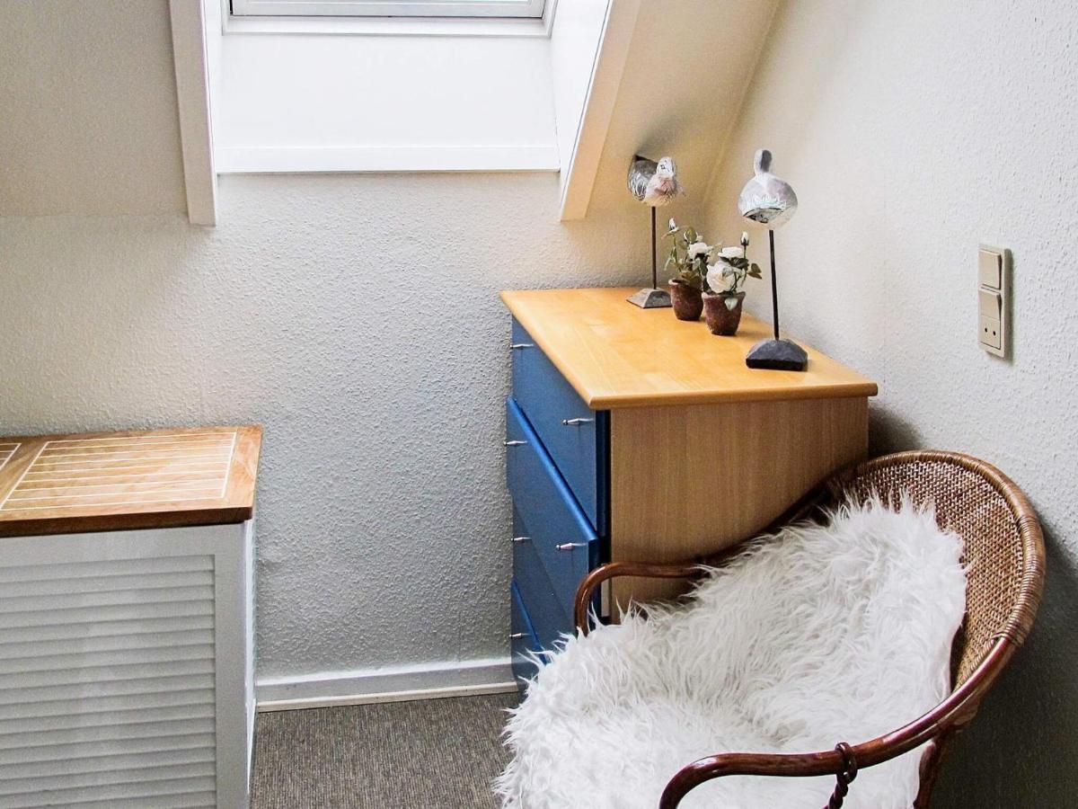 4 Person Holiday Home In Borre エクステリア 写真