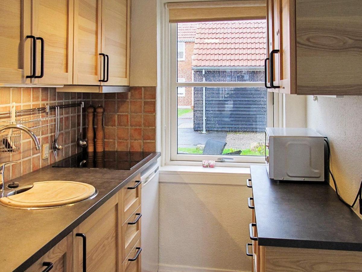 4 Person Holiday Home In Borre エクステリア 写真